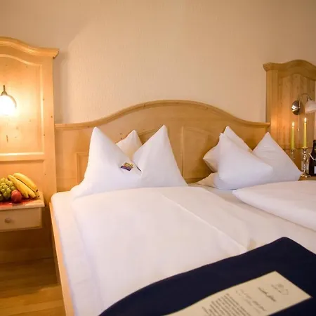 Otel Brauereigasthof Goldener Lowe 3*