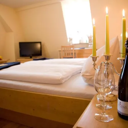 Brauereigasthof Goldener Lowe 3*